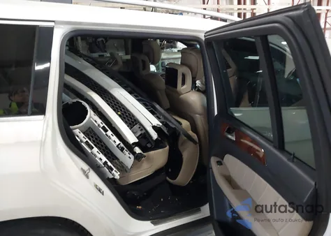 2013 Mercedes-Benz Gl 450 4Matic z USA, uszkodzony, nr VIN 4JGDF7CE5DA181835